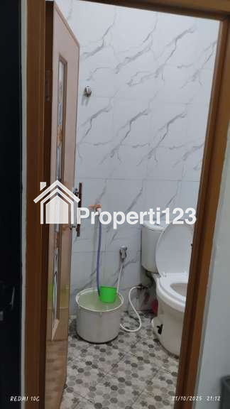 rumah minimalis 2 lantai lokasi strategis bebas banjir dibekasi - 8