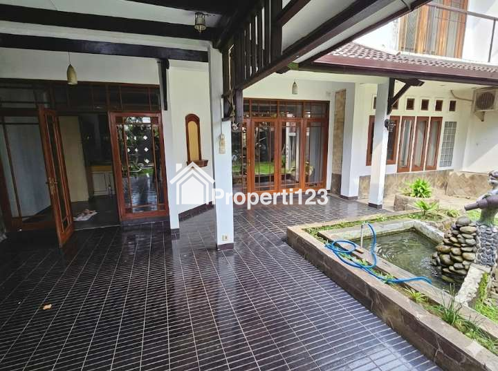 Sikat Sekarang! Rumah 2 Lantai Mewah Full Furnished – Lokasi Emas Sayap Pasteur Bandung! - 2