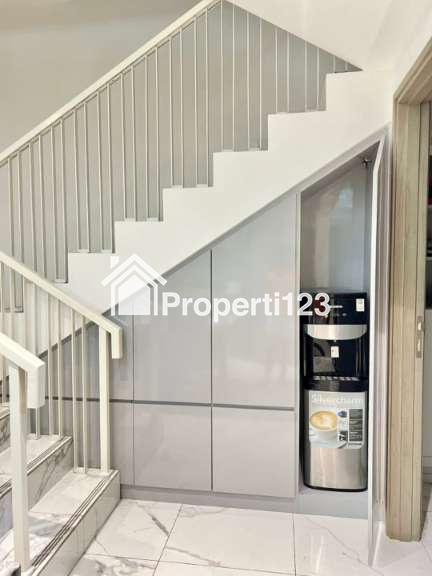 Rumah Fully Furnished Cluster Semayang Asya Jakarta Garden City - 12