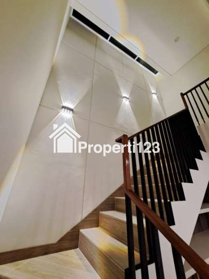 DIJUAL RUMAH BARU DI CLUSTER CARSON, SUMMARECON GADING SERPONG - 16