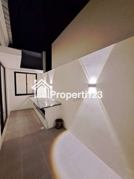 DIJUAL RUMAH BARU DI CLUSTER CARSON, SUMMARECON GADING SERPONG - 10