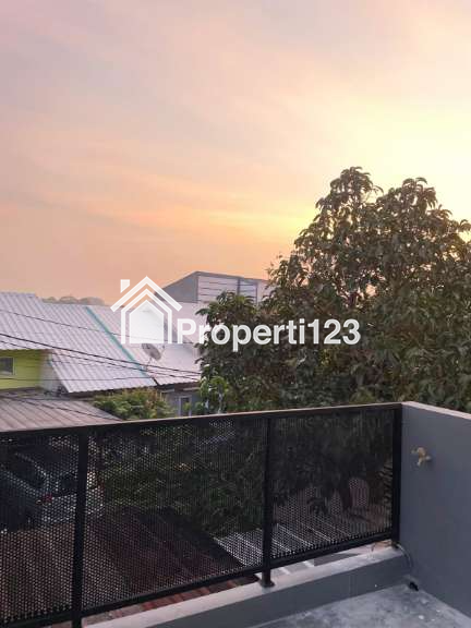 Dijual Rumah 2 Lantai Siap Huni Perumahan Jati Kartika Jatisari Jatiasih Kota Bekasi - 10