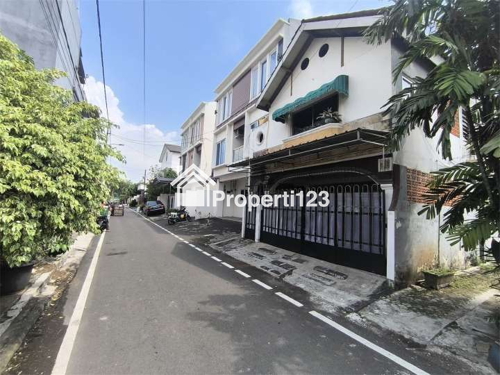 Rumah Super Strategis Cempaka Putih Tengah Jakarta Pusat - 20