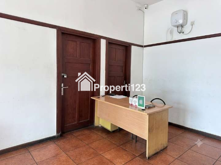 Dijual Rumah Heritage C Sayap Riau Jalan Bengawan Bandung 902m2 – Cocok Cafe & Bisnis - 7