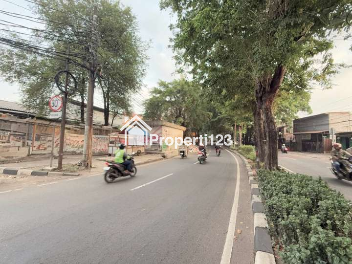 Gudang Ex Pabrik Hoek Rawa Terate Cakung Jakarta Timur - 13