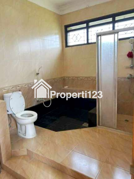 Dijual Cepat Rumah Mewah di Batununggal Indah Estate - 10