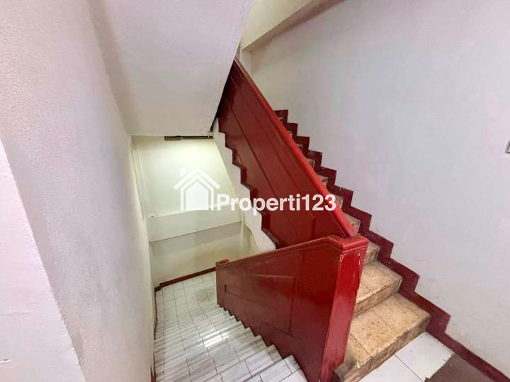 Ruko Strategis Bawah Njop Jalan KH Hasyim Ashari Jakarta Pusat - 10