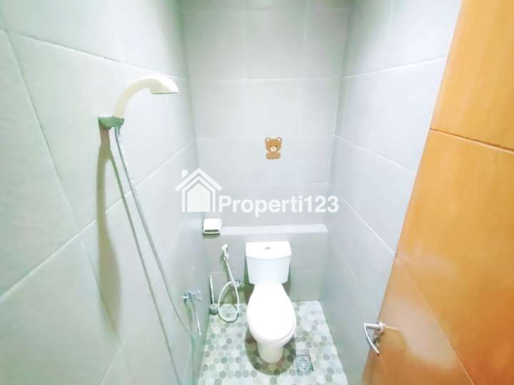 Dijual Cepat Rumah Siap Huni (baru selesai Renovasi) di The Regent Residence, Bekasi - 10