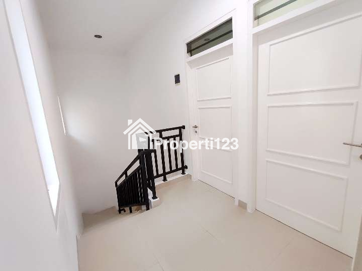 Dijual Cepat Rumah Siap Huni (baru selesai Renovasi) di Grand Serpong Residence 2, Serua, Ciputat, Tangerang Selatan - 14