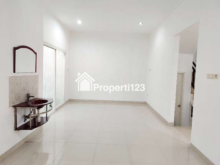 Dijual Cepat Rumah Siap Huni (baru selesai Renovasi) di Grand Serpong Residence 2, Serua, Ciputat, Tangerang Selatan - 9