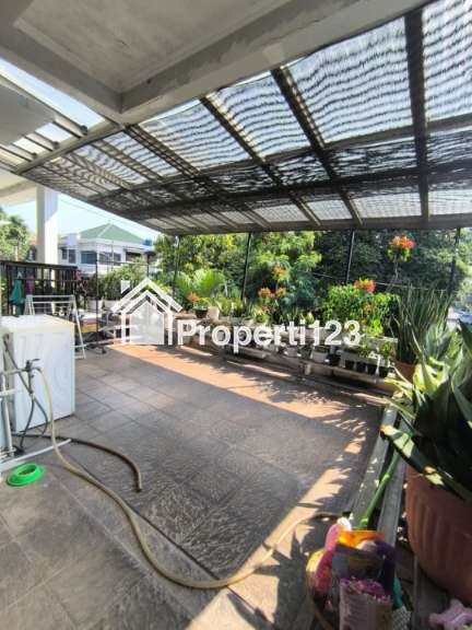 Rumah Hoek Jalan Kayu Putih Utara Pulo Gadung Jakarta Timur - 15