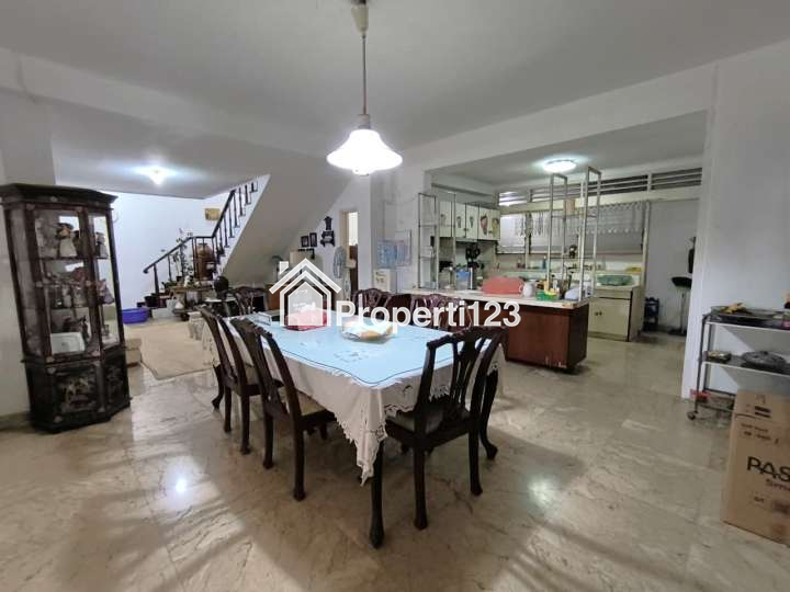 Rumah Strategis Jalan Cempaka Putih Tengah Jakarta Pusat - 7
