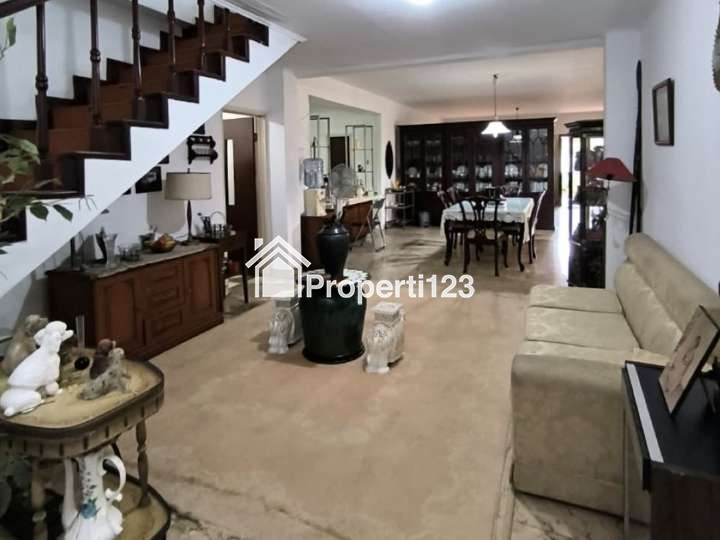 Rumah Strategis Jalan Cempaka Putih Tengah Jakarta Pusat - 6