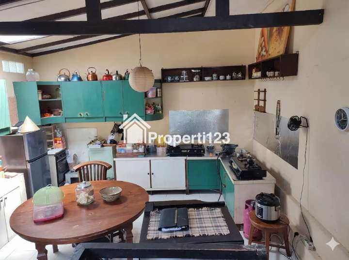 Dijual Rumah Mewah Sarijadi Bandung Siap Huni Dekat Tol Pasteur & Kampus Maranatha NHI Polban - 6