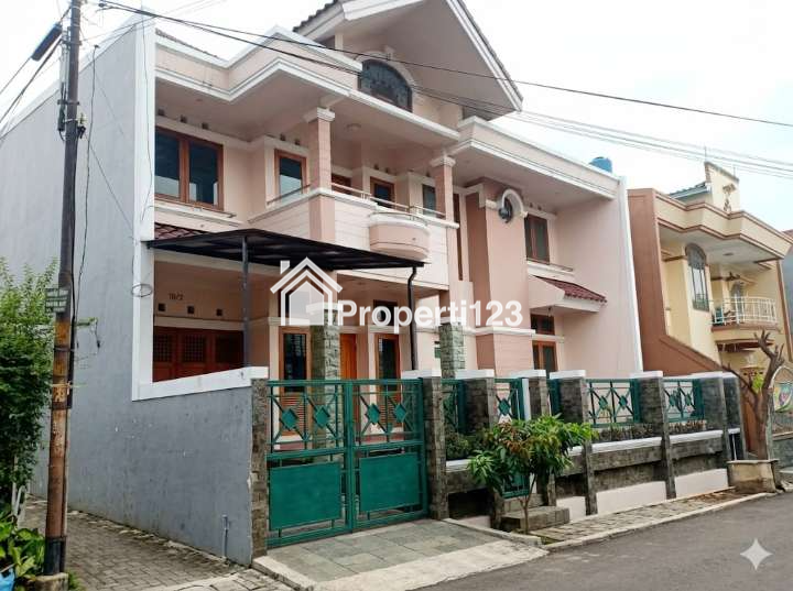 RUMAH MEWAH 2 LANTAI SADANG TENGAH BANDUNG – BEBAS BANJIR, ROW JALAN 8 METER, DEKAT TUBAGUS ISMAIL! - 8