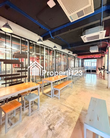 Dijual Rumah Komersial Pinggir Jalan di Wiiaya Kebayoran Baru Jakarta Selatan - 5