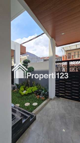 Rumah Hoek Taman Pulo Indah Penggilingan Jakarta Timur - 19