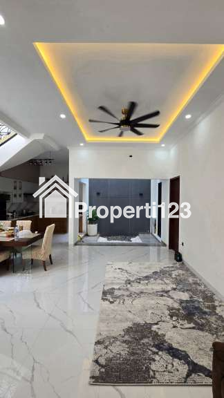 Rumah Hoek Taman Pulo Indah Penggilingan Jakarta Timur - 7