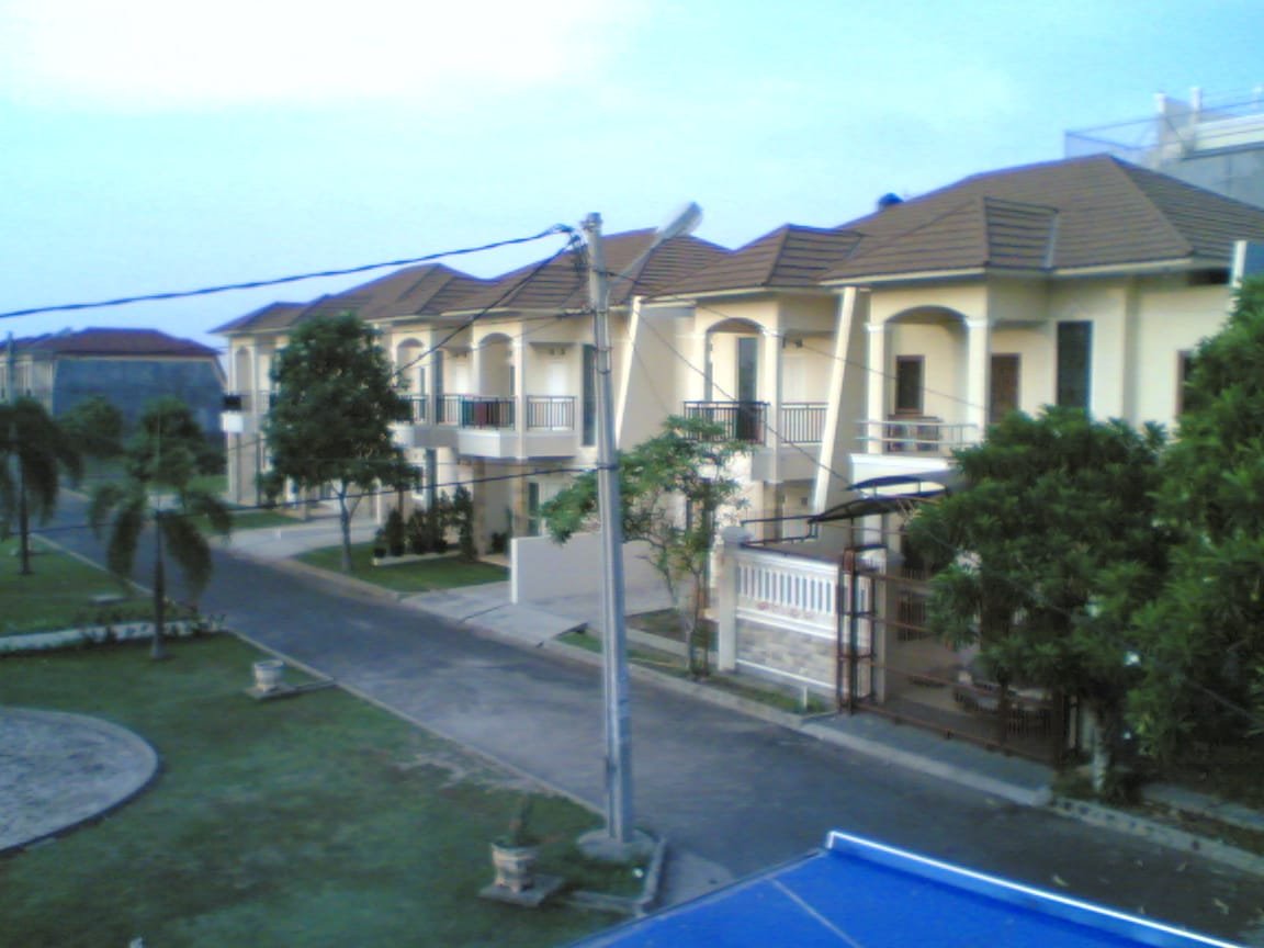 Di Jual Rumah Siap Huni dengan Akses Tol Terbaik - 1