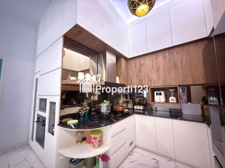Rumah Bagus Semi Furnished Ciganjur Jagakarsa Jakarta Selatan - 5