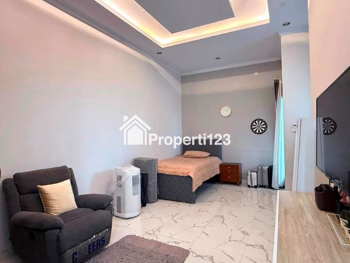 Rumah Bagus Semi Furnished Ciganjur Jagakarsa Jakarta Selatan - 8