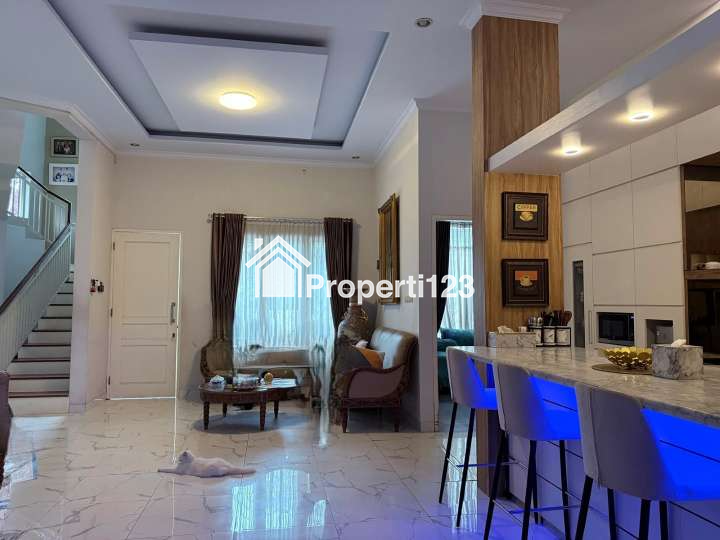 Rumah Bagus Semi Furnished Ciganjur Jagakarsa Jakarta Selatan - 3