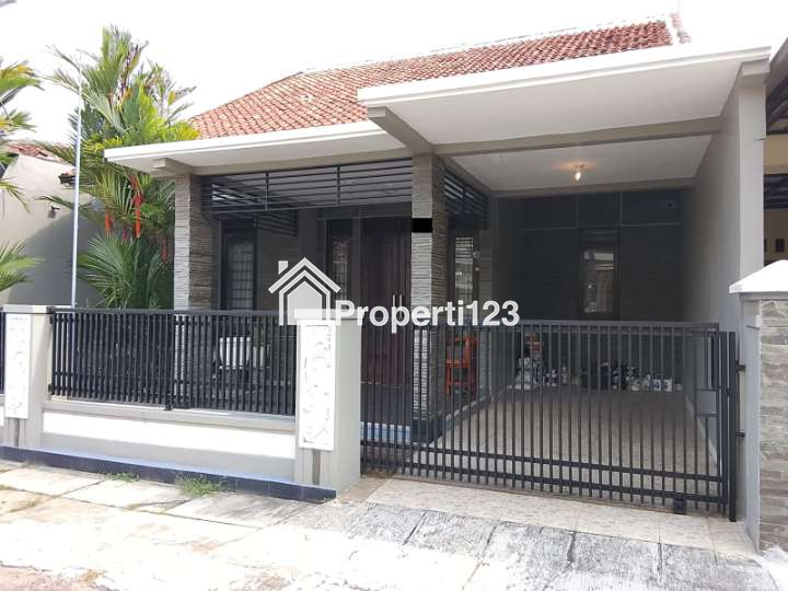 Dijual Rumah Lengkap dengan isi Perabotan - 1