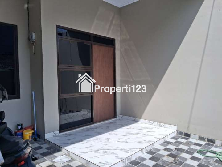 Di Jual Rumah Moderen di PUP SEKTOR V BABELAN BEKASI(C0886) - 2