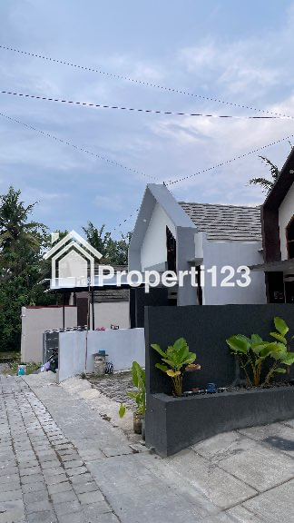 rumah murah harga 200 jt ngak  murahan - 2