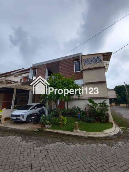 Rumah second terawat dekat gate tol Cimanggis Depok - 2