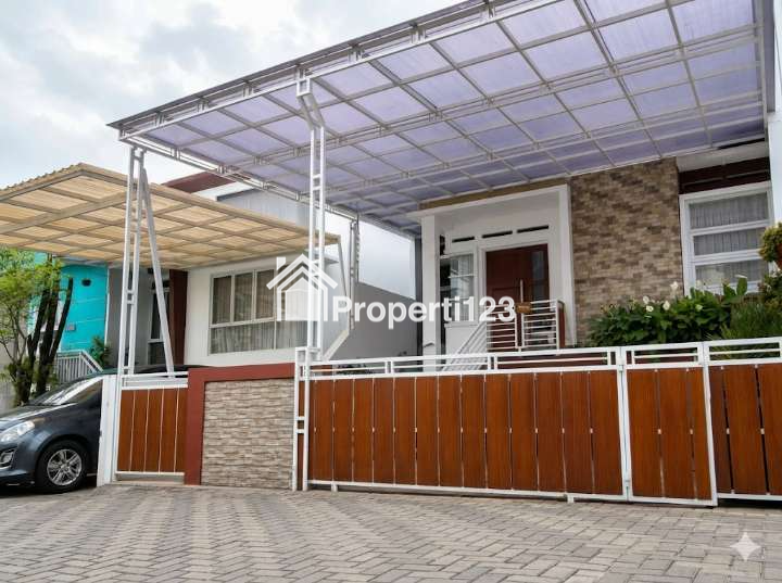 DIJUAL CEPAT: RUMAH SHM FULL FURNISHED DI CLUSTER PESONA LEMBANG - CIHIDEUNG, STRATEGIS & SEJUK - 1