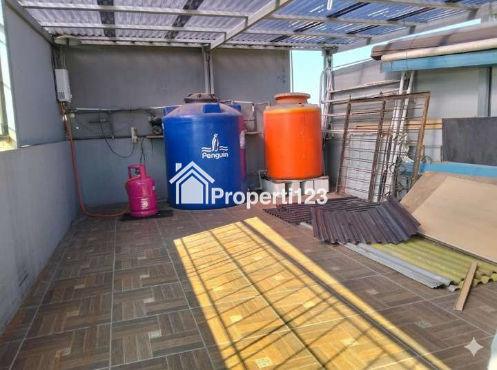 Rumah Mewah 2,5 Lantai Sayap Mainroad Terusan Jakarta Antapani Bandung – Strategis & Siap Huni! - 14