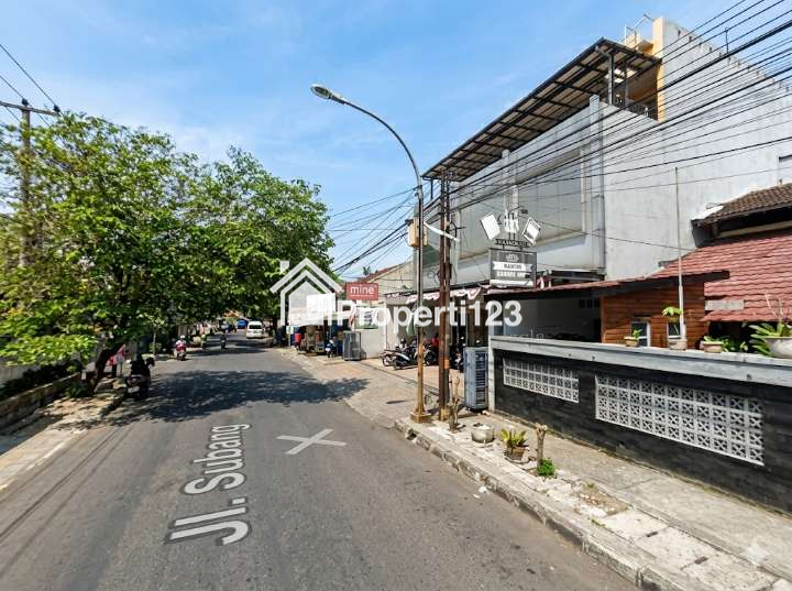 Rumah Mewah 2,5 Lantai Sayap Mainroad Terusan Jakarta Antapani Bandung – Strategis & Siap Huni! - 2