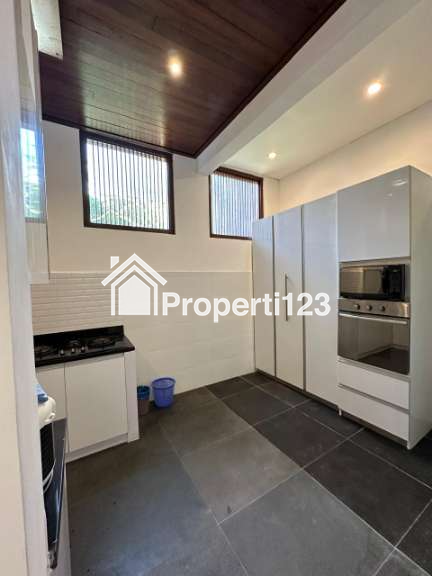 DI JUAL RUMAH SIAP HUNI - 13