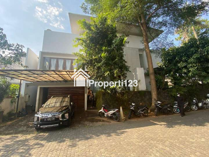 Jual Rumah Town House Kemang Seka, Kemang Timur Raya - 1