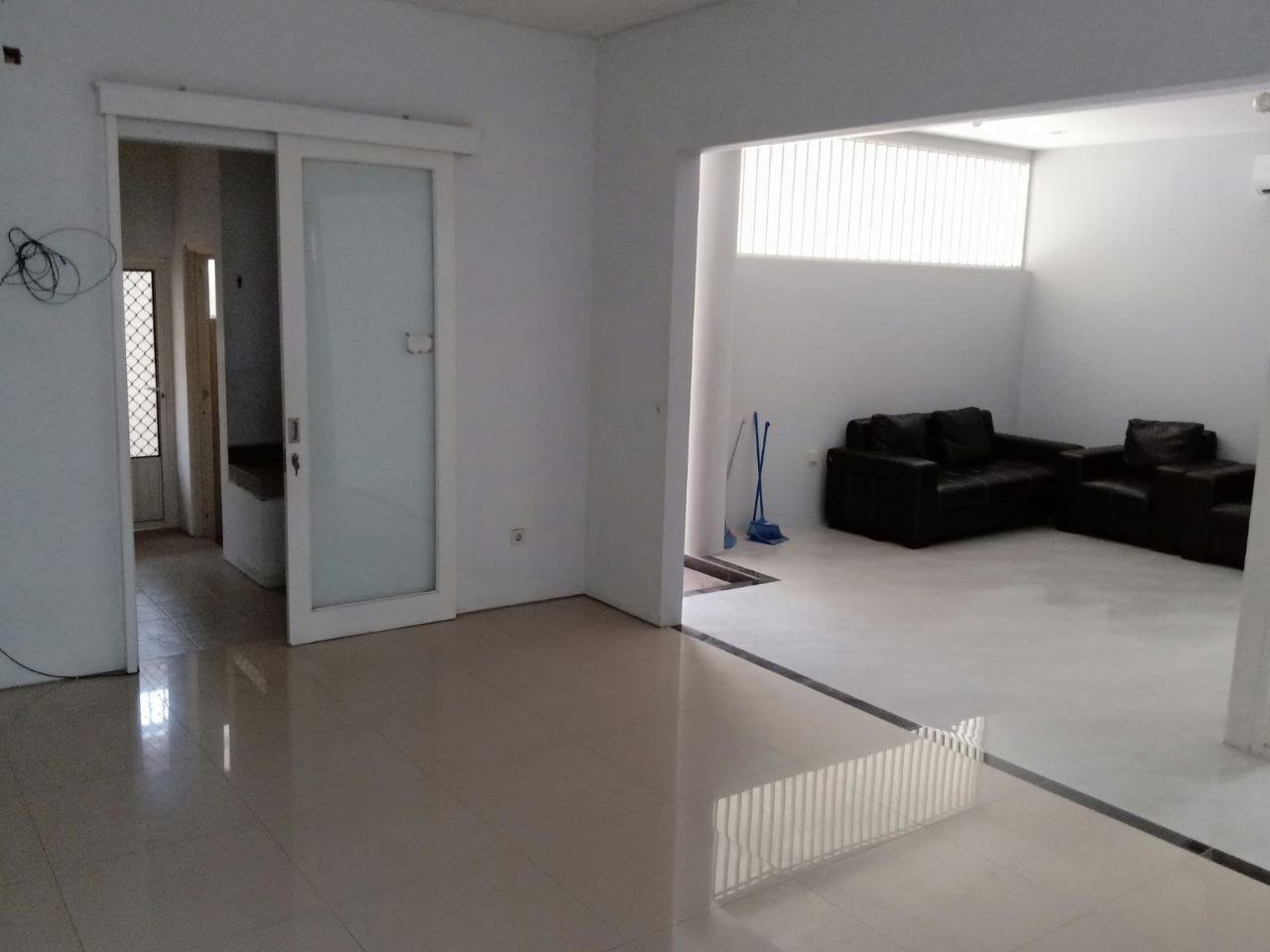 Rumah Minimalis Di Perumahan Forest Mansion Dekat Pakuwon Mall Surabaya Barat - 10