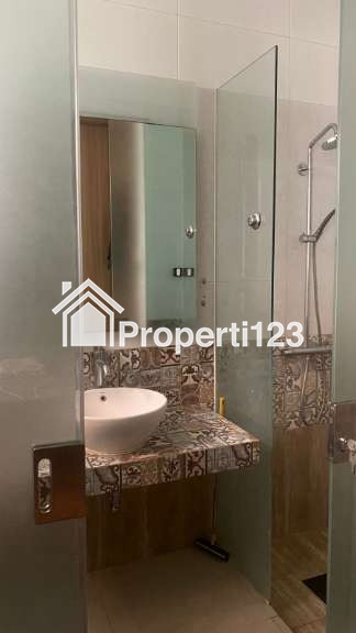 Rumah Semi Furnished Taman Puspa Raya Citraland Dekat Pakuwon Mall Surabaya Barat - 8