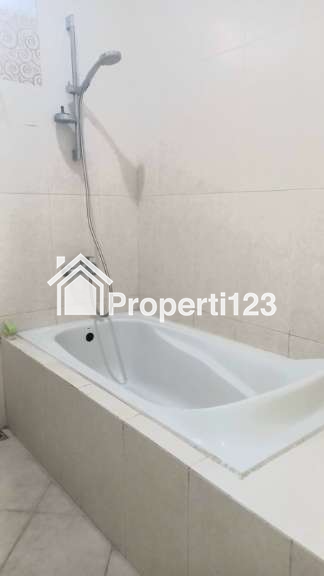 Rumah Semi Furnished Taman Puspa Raya Citraland Dekat Pakuwon Mall Surabaya Barat - 10