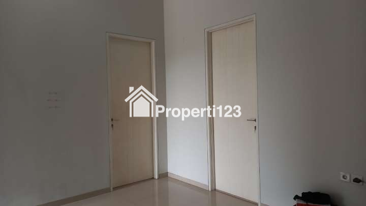 Rumah Semi Furnished Taman Puspa Raya Citraland Dekat Pakuwon Mall Surabaya Barat - 6