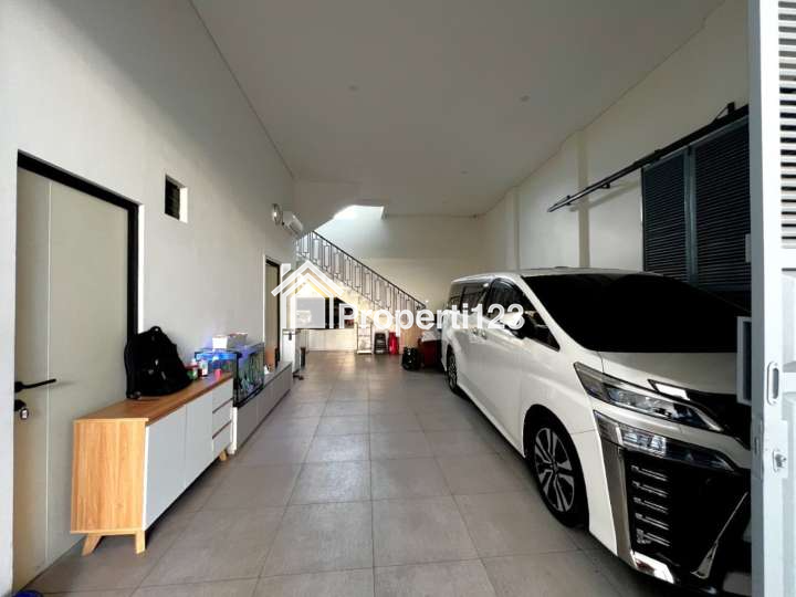 Rumah Semi Furnish Jalan Industri Gunung Sahari Jakarta Pusat - 3