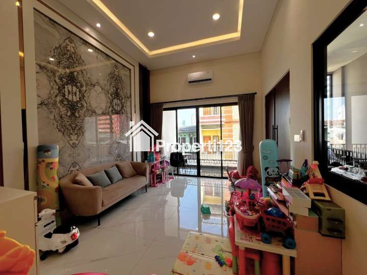 Rumah Semi Furnish Jalan Industri Gunung Sahari Jakarta Pusat - 5