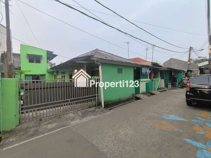Rumah Strategis Kayuringin Jaya Bekasi Selatan - 1