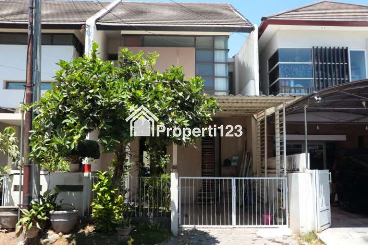 Rumah Minimalis Di Perumahan Pantai Mentari Dekat Raya Kenjeran Surabaya - 1
