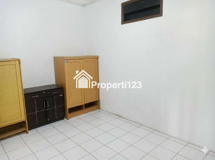 DIJUAL CEPAT! RUMAH DI TUBAGUS ISMAIL BANDUNG – SIAP SULAP JADI KOS-KOSAN MEWAH, JAMINAN PASSIVE INCOME MENGALIR DERAS! - 4