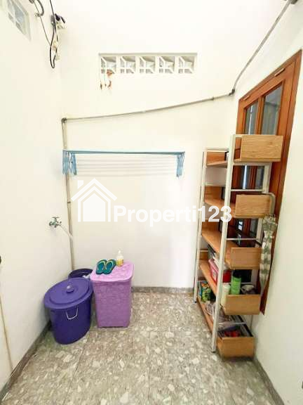 Dijual Rumah Second di Kranggan Jatisampurna Bekasi bonus furniture - 5