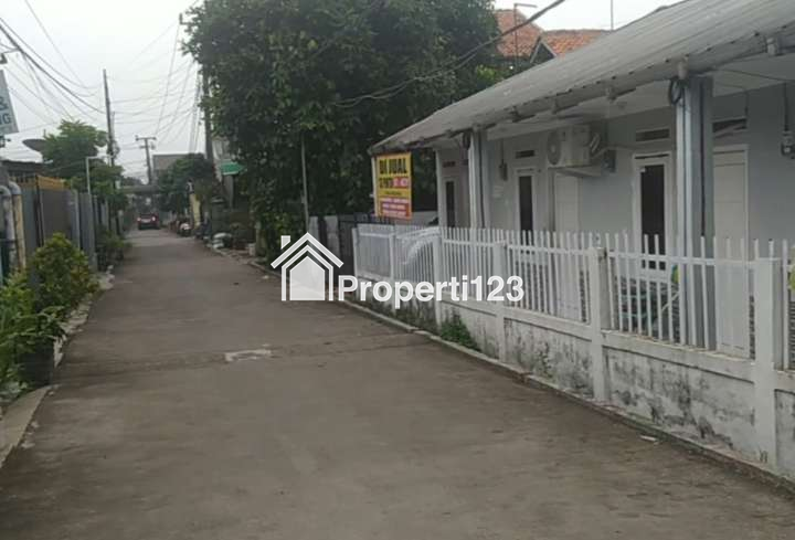 Dijual kontrakan 13 Pintu, 300 meter ke Jalan Raya Bogor Pabuaran Cibinong. Akses masuk ke Kontrakan bisa 2 mobil ( no.wa : 081318087979 ) - 6