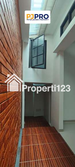 Dijual Rumah Bangunan Baru Siap Huni di Harapan Indah Bekasi - 12