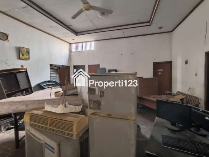 Rumah Tua Hitung Tanah Cempaka Putih Timur Jakarta Pusat - 7