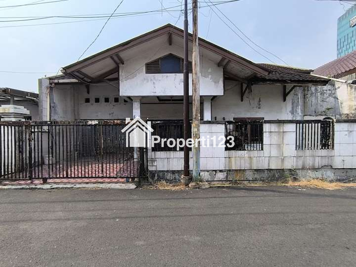 Rumah Tua Hitung Tanah Cempaka Putih Timur Jakarta Pusat - 3