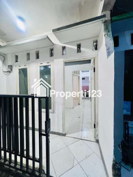 Dijual Rumah Siap Huni 200jutaan di Ciracas Jakarta Timur - 1